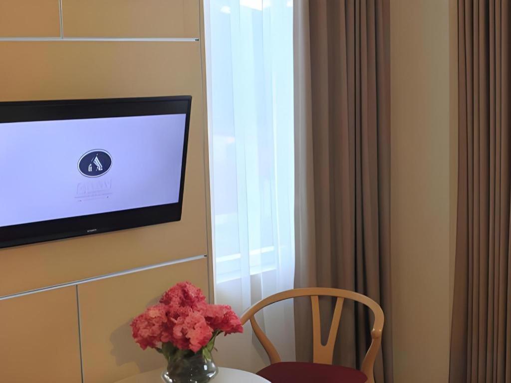 Horison Hotel Sukabumi Exterior foto