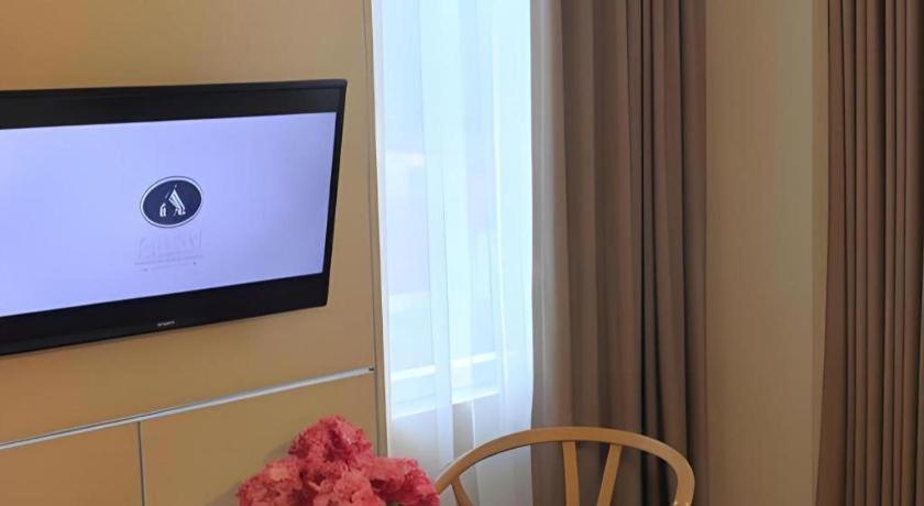 Horison Hotel Sukabumi Exterior foto