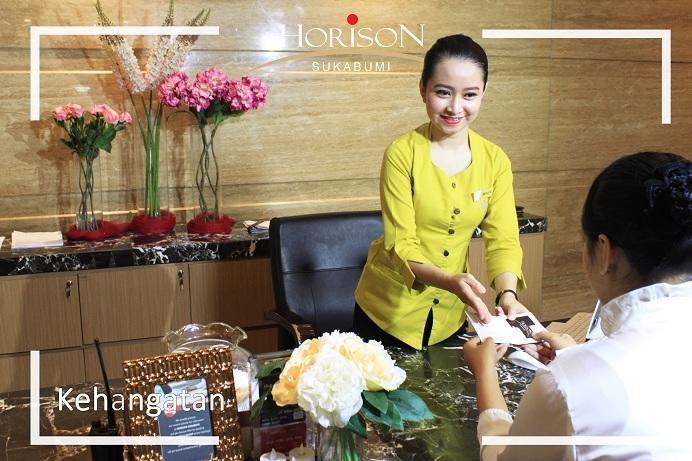 Horison Hotel Sukabumi Exterior foto